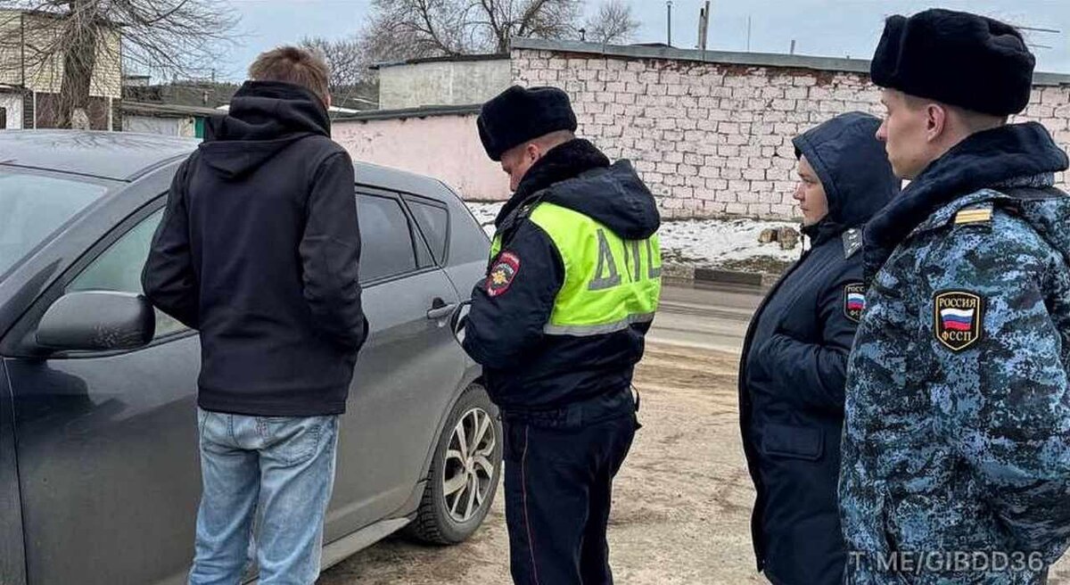 Водителя «Понтиака» со 131 неоплаченным штрафом задержали под Воронежем |  Горком36 | Воронеж | Дзен