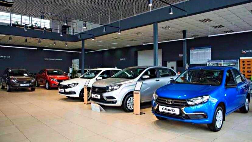 Некоторые варианты Лады Весты покупатели просто обходят стороной