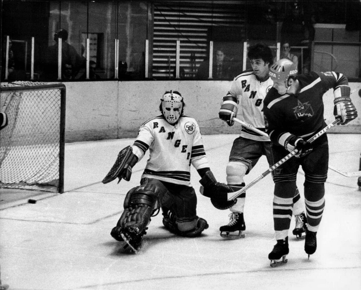 Фото с яндекс.картинки (ЦСКА - "Нью-Йорк Рейнджерс". Первый матч клубных Суперсерий)