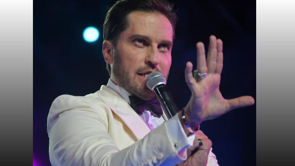    Шоумен Александр Ревва. Фото: vk.com/aleksandrrevvaofficial