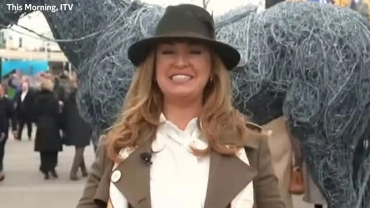 Ведущая Кэт Дили засмеялась, заявив, что «у него проблемы».