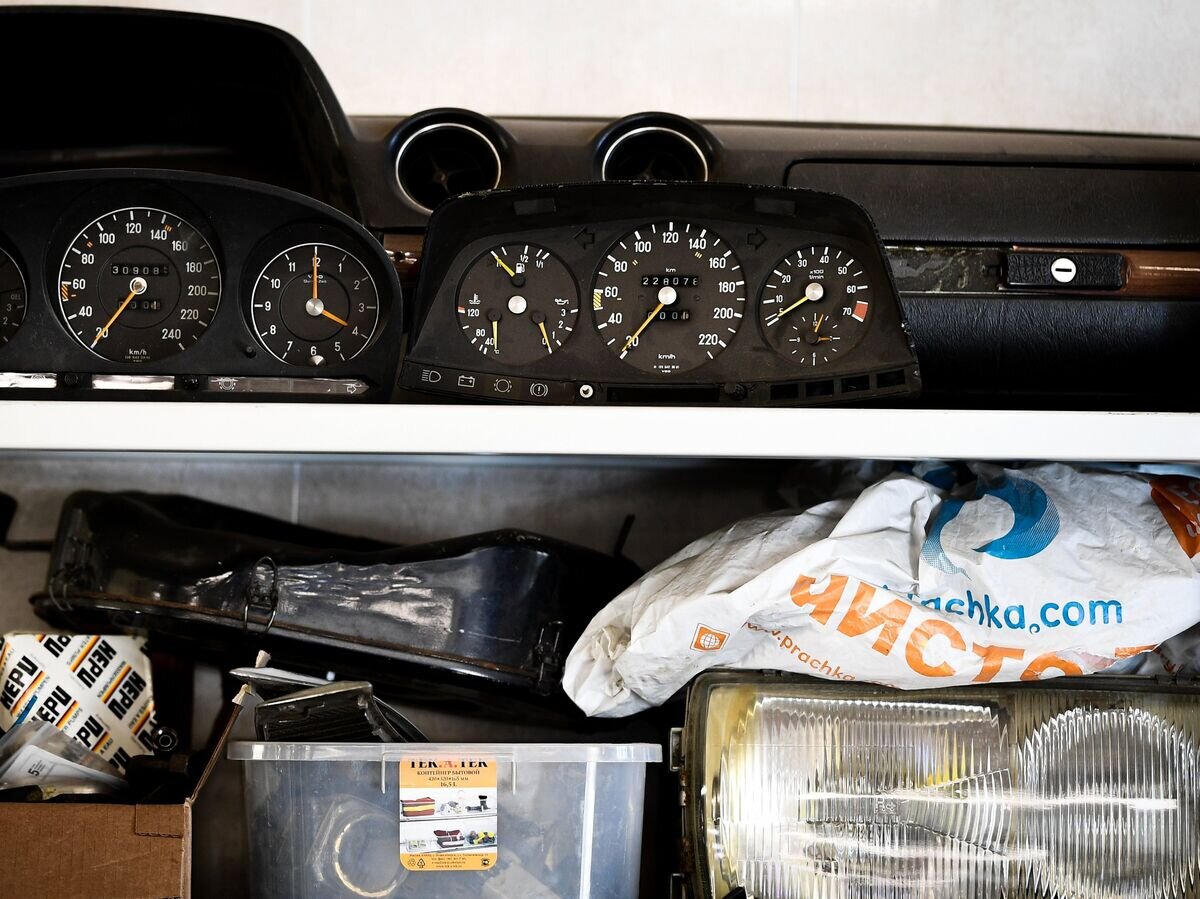    Автозапчасти в автомастерской © РИА Новости . Владимир Астапкович