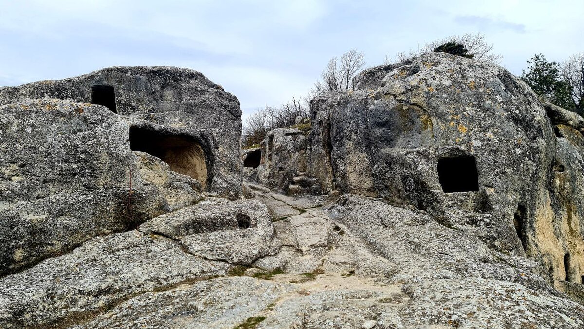 Главная улица Эски-Кермен