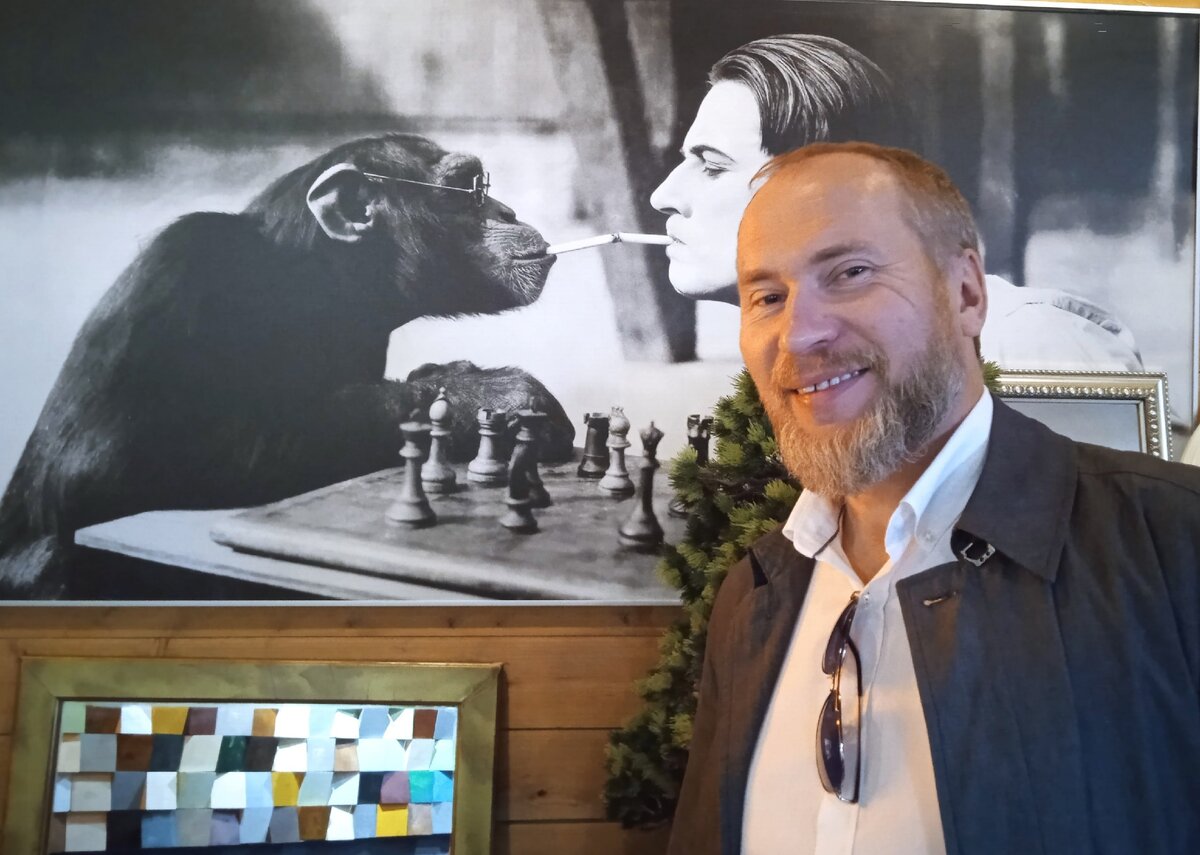 Человек человеку друг