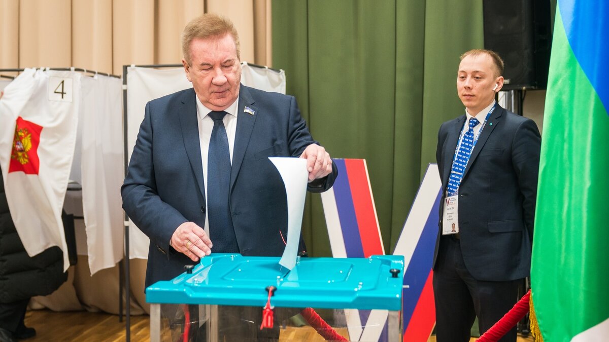    Спикер Думы Югры отдал свой голос на выборах президента