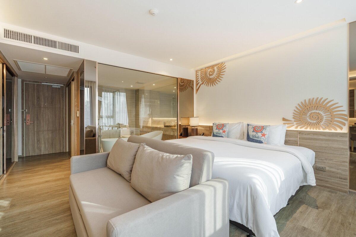 Номер в отеле The Marin Phuket 5* - фото с официального сайта отеля.