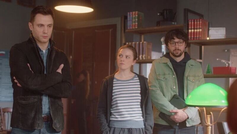 Кадр из сериала «Васнецова»