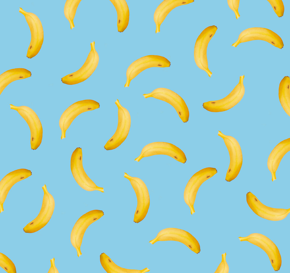 
Благодаря содержанию калия и витаминов группы B, бананы оказывают пользу для здоровья сердца и мышц.