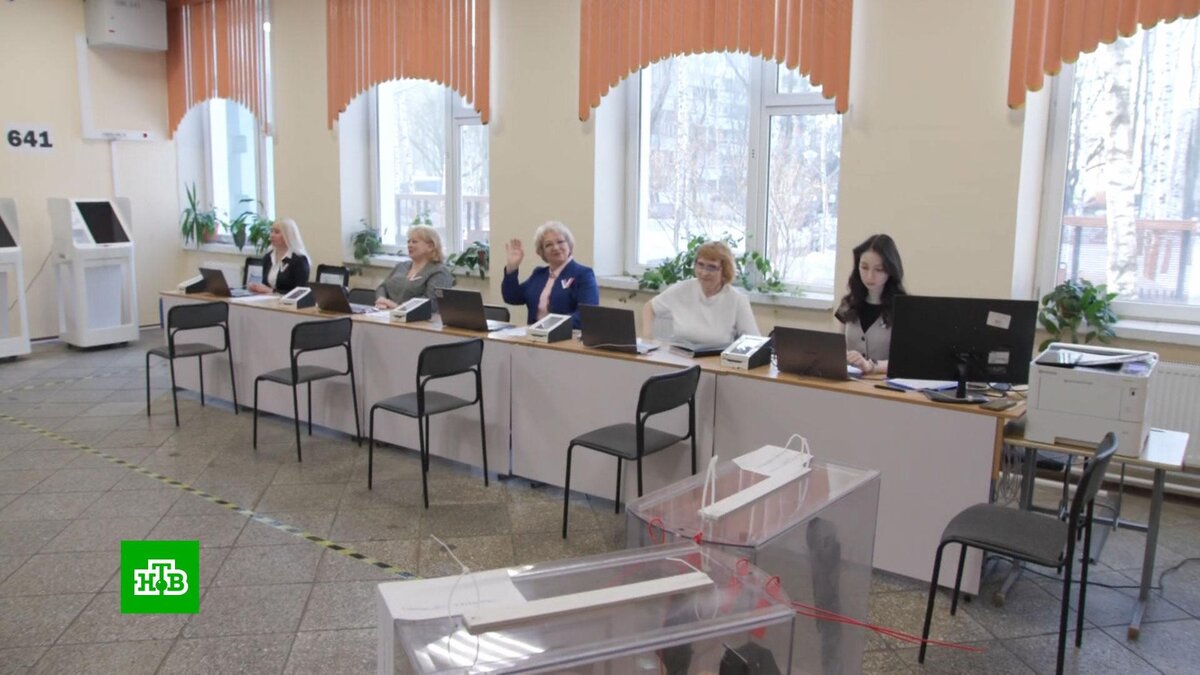    Голосование на выборах президента России стартовало в Москве