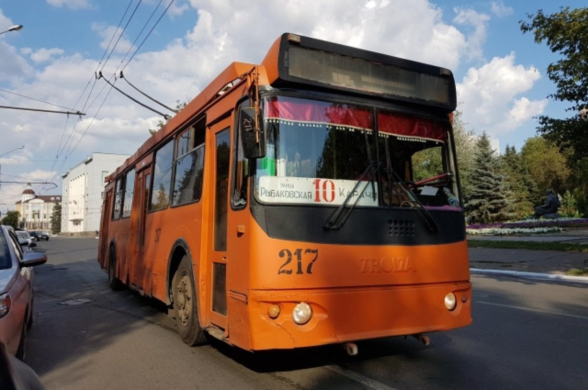 К проводам от оренбургского троллейбуса могут подключить торговые центры |  АиФ–Оренбург | Дзен