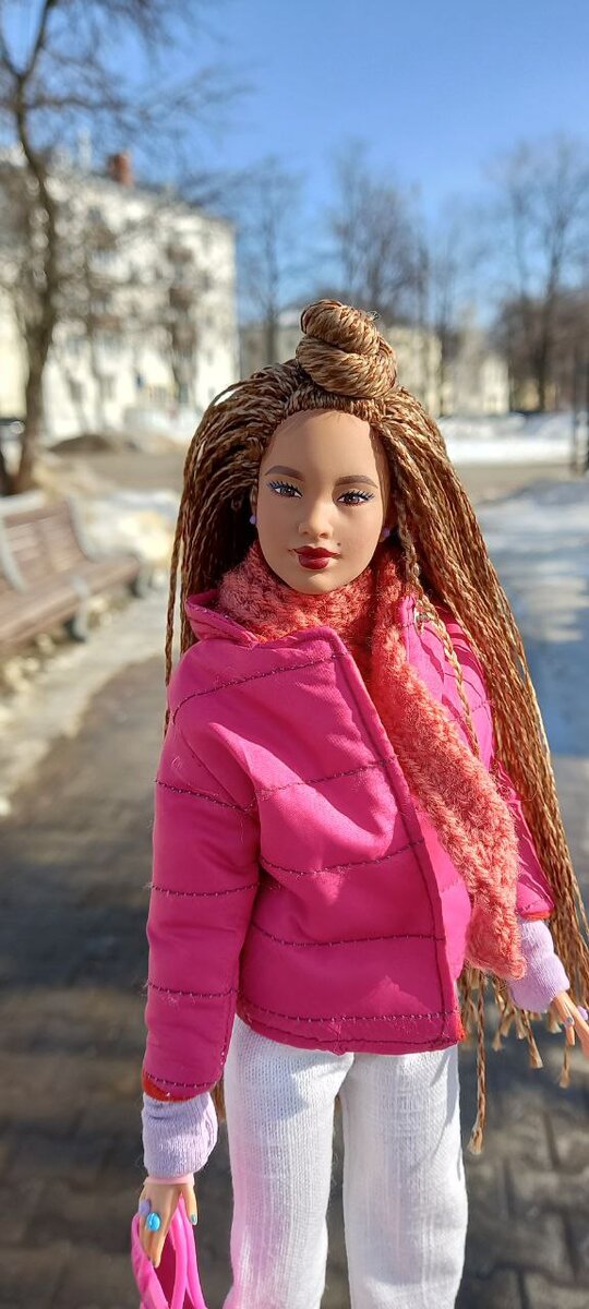 барби Мбили БМР