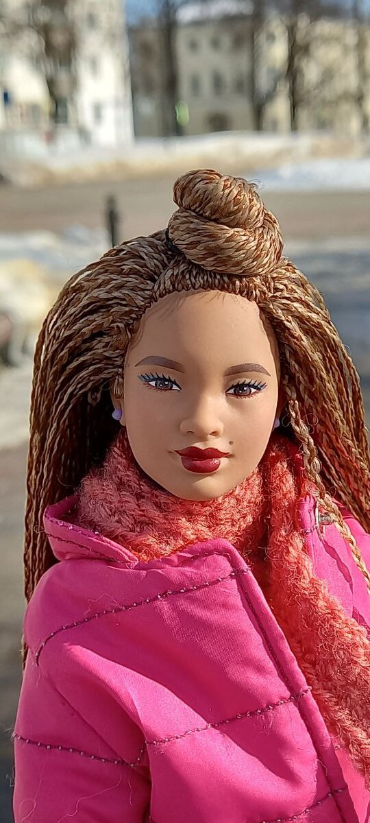 барби Мбили БМР