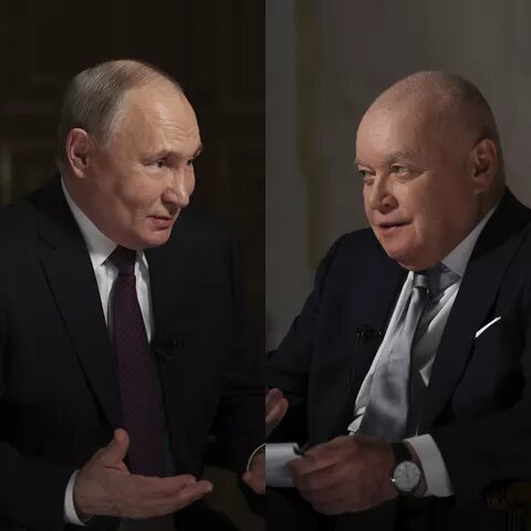Здесь мало увидеть, здесь нужно всмотреться, чтоб ясной любовью наполнилось сердце. 