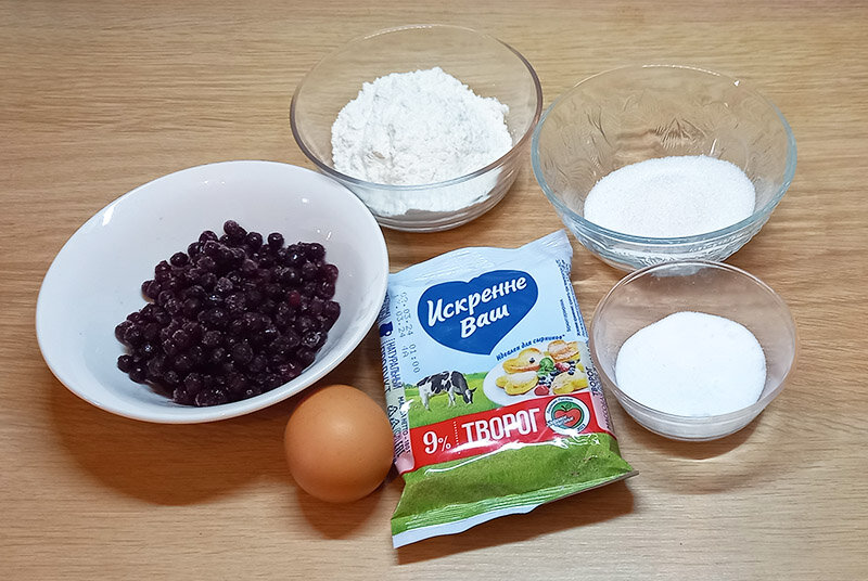 Необходимые продукты для творожных шариков