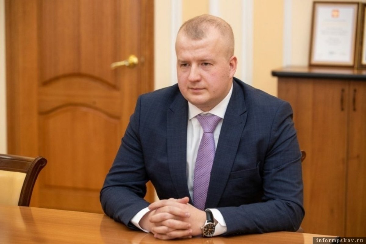    Глава Пскова проголосовал на выборах президента России