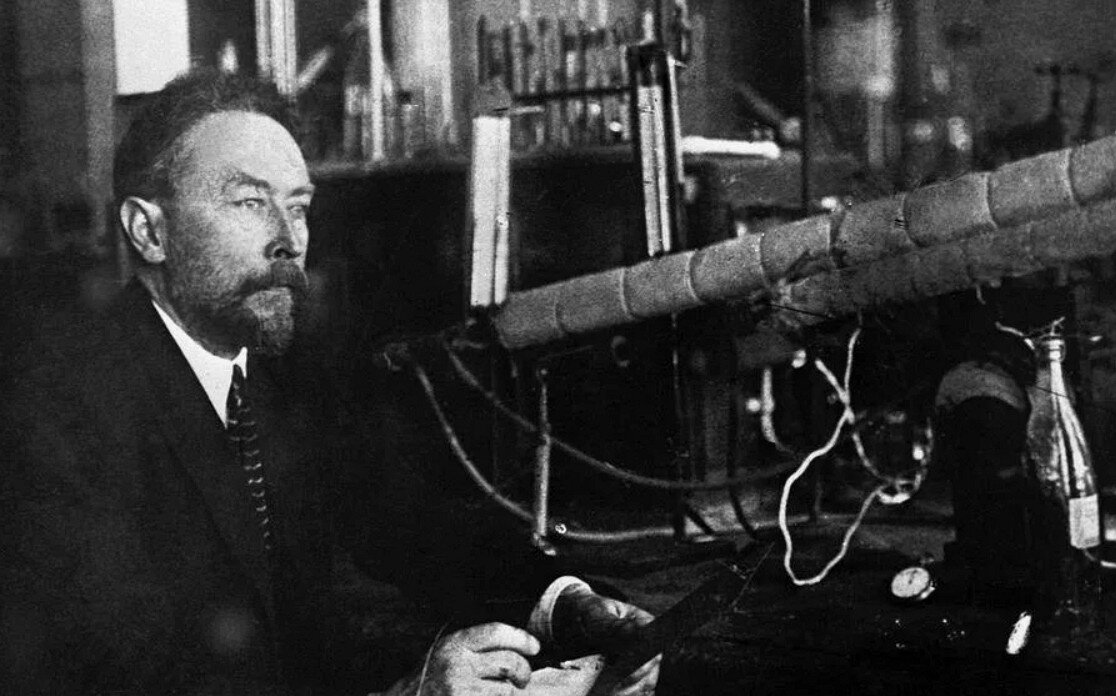 Сергей Васильевич Лебедев (1874—1934) – выдающийся русский ученый, разработавший способ промышленного производства синтетического каучука. Источник  фото Яндекс