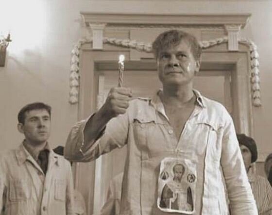 Иван Бездомный, кадр из сериала "Мастер и Маргарита", 2005