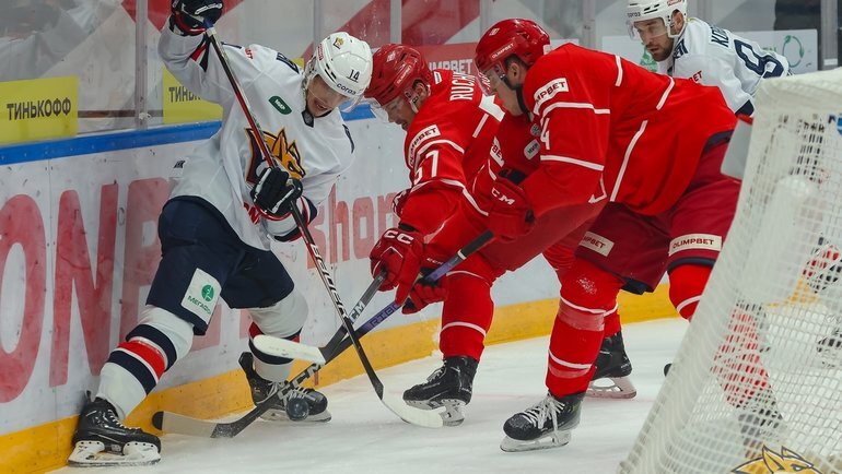    «Металлург» — «Спартак».ХК «Металлург»