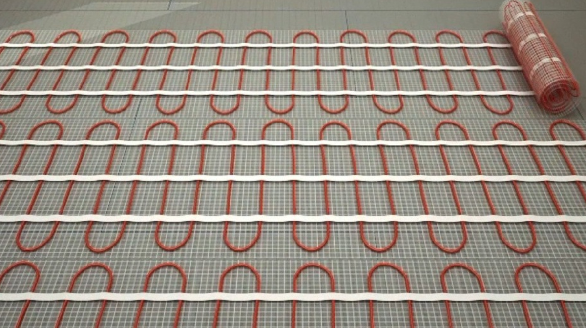 Кабель в матах.