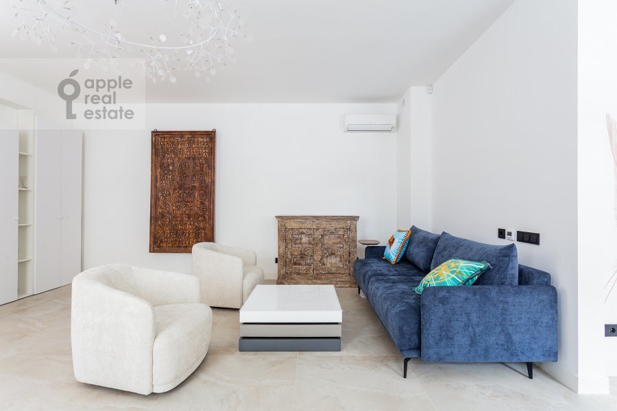 Фото из архива Apple Real Estate