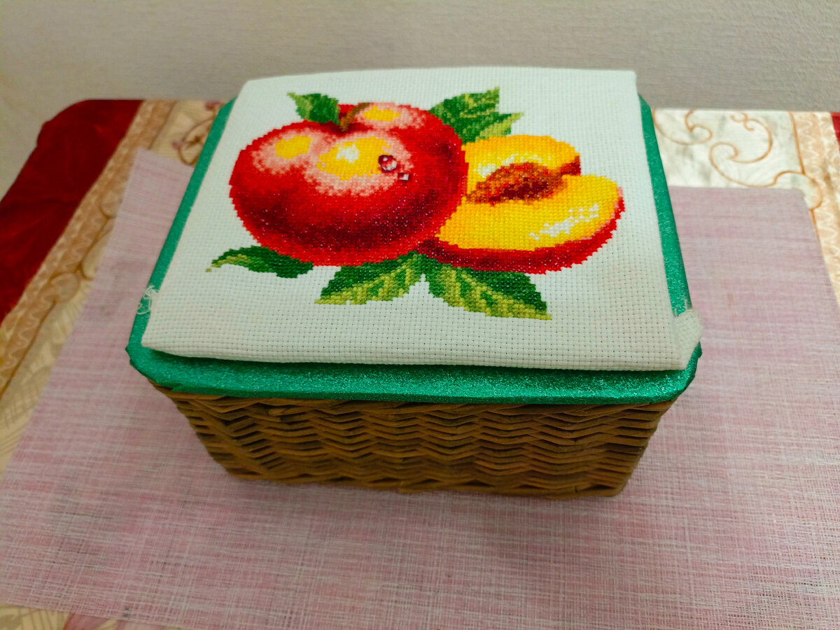 Шкатулка на стадии завершения