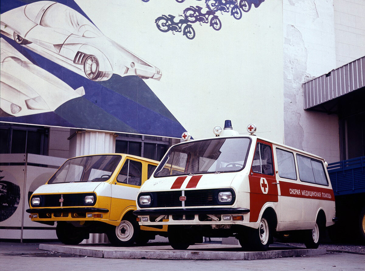 Рафик машина