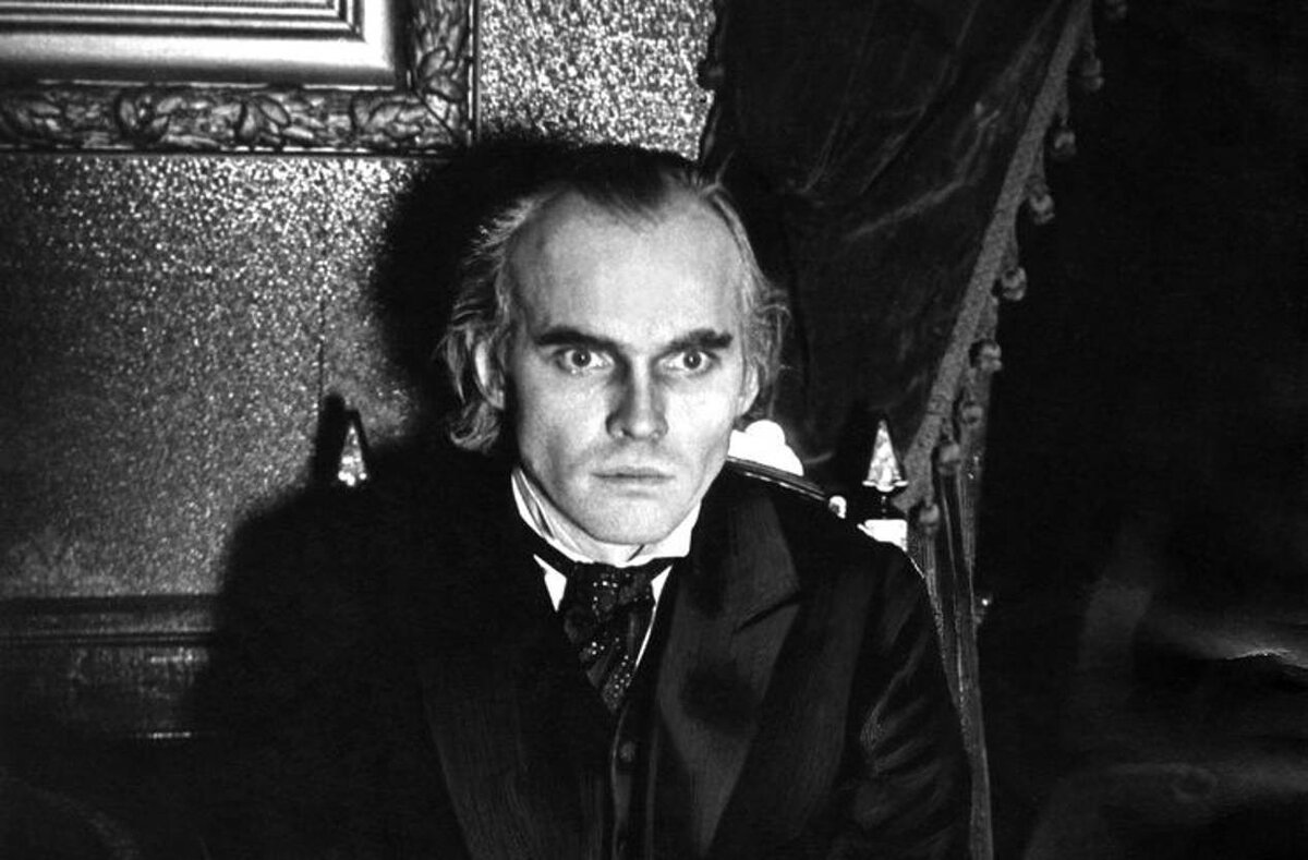 Кадр из фильма «Приключения Шерлока Холмса и доктора Ватсона», профессор Мориарти