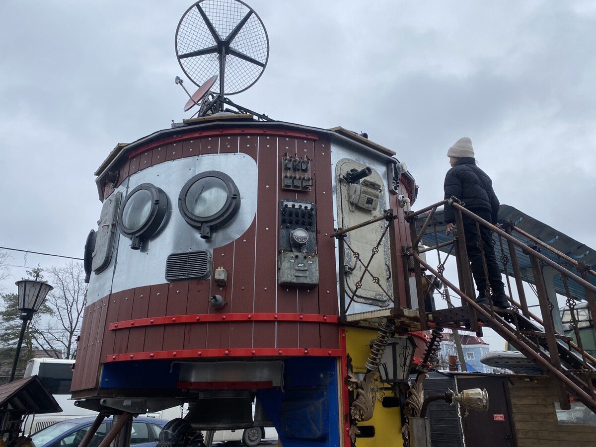 Инопланетная гидро-метеостанция? Кто знает