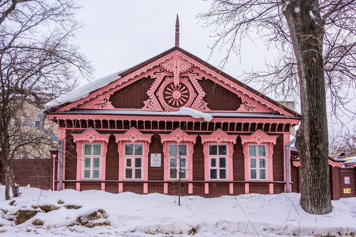 Льва Толстого, 26