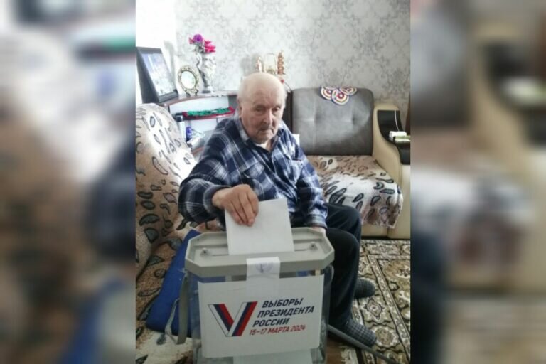    В Оренбуржье ветераны Великой Отечественной войны голосуют на выборах Президента России Кристина Просвиркина