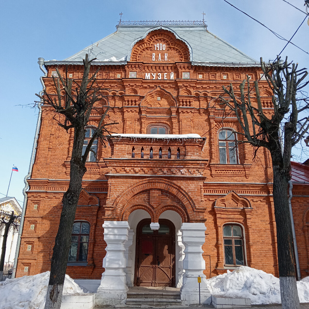 Улица Большая Московская, дом 64. Исторический музей. Фото автора
