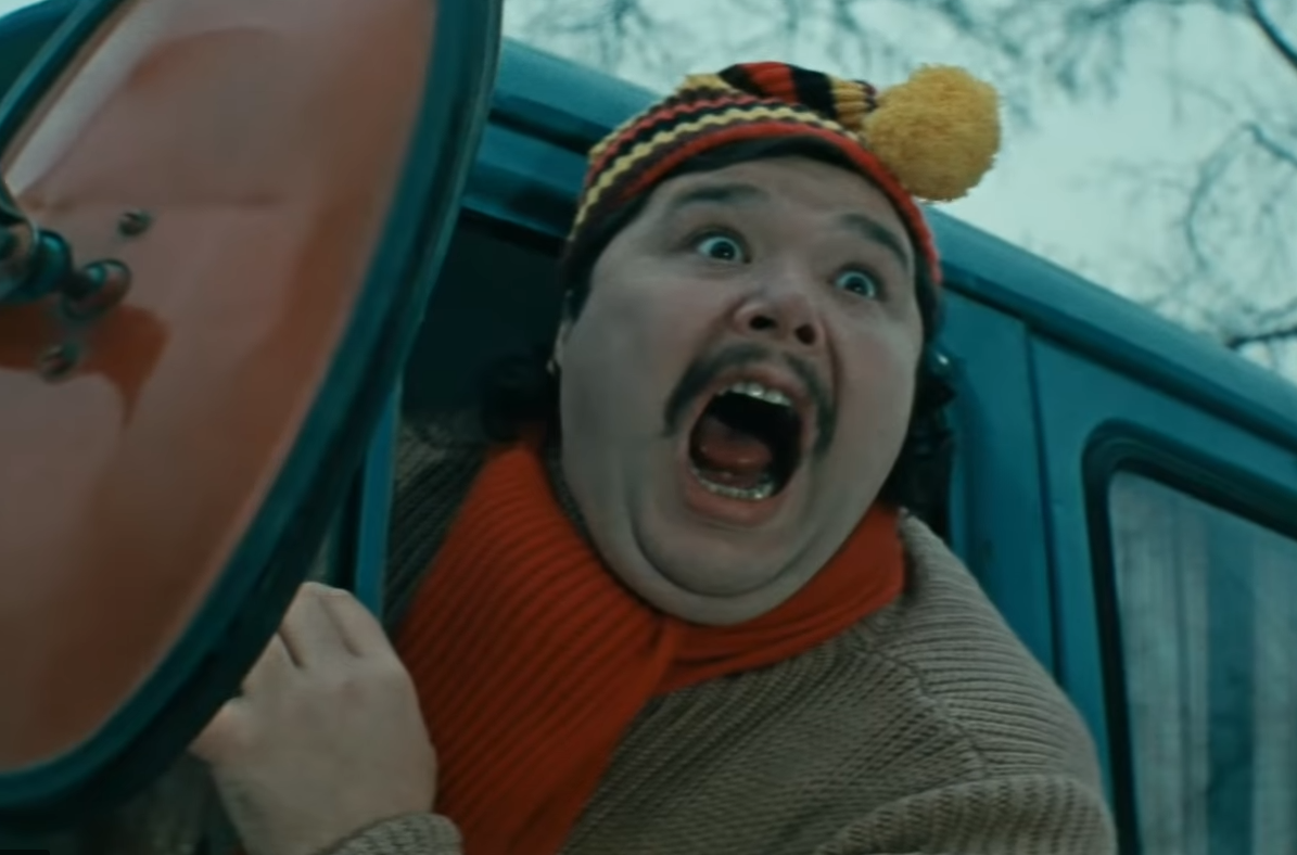 Сюжет из старого Ералаша "Бабушка!" На что бабушка отвечает: "Бегу, Митенька, бегу маленький!"