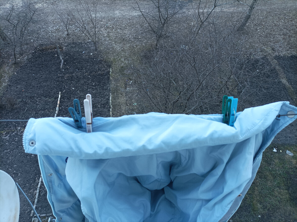 Повесила сушиться