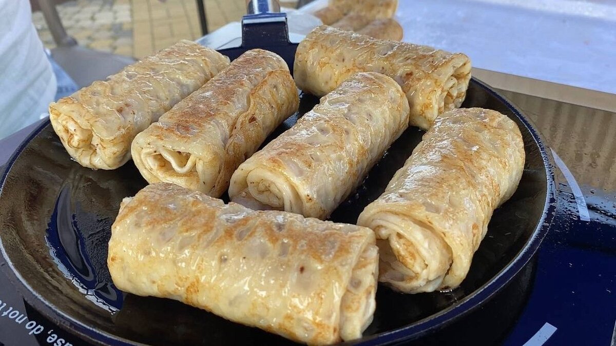    17 марта на Пушкинской площади Краснодара проводят Масленицу. Фото: телеканал «Краснодар»