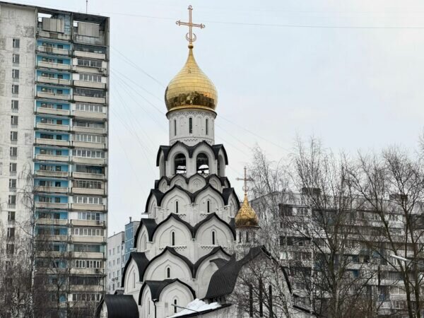    Церковь Новомучеников и Исповедников Российских в Строгино. Фото: Светлана Лобова. UG.RU