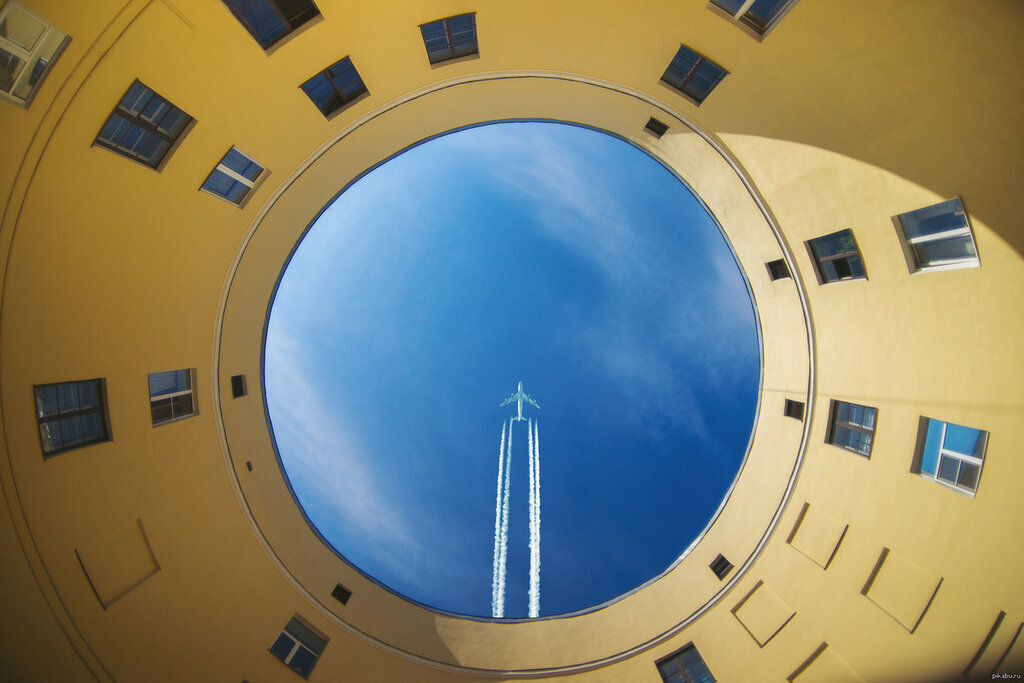 Круглый дом