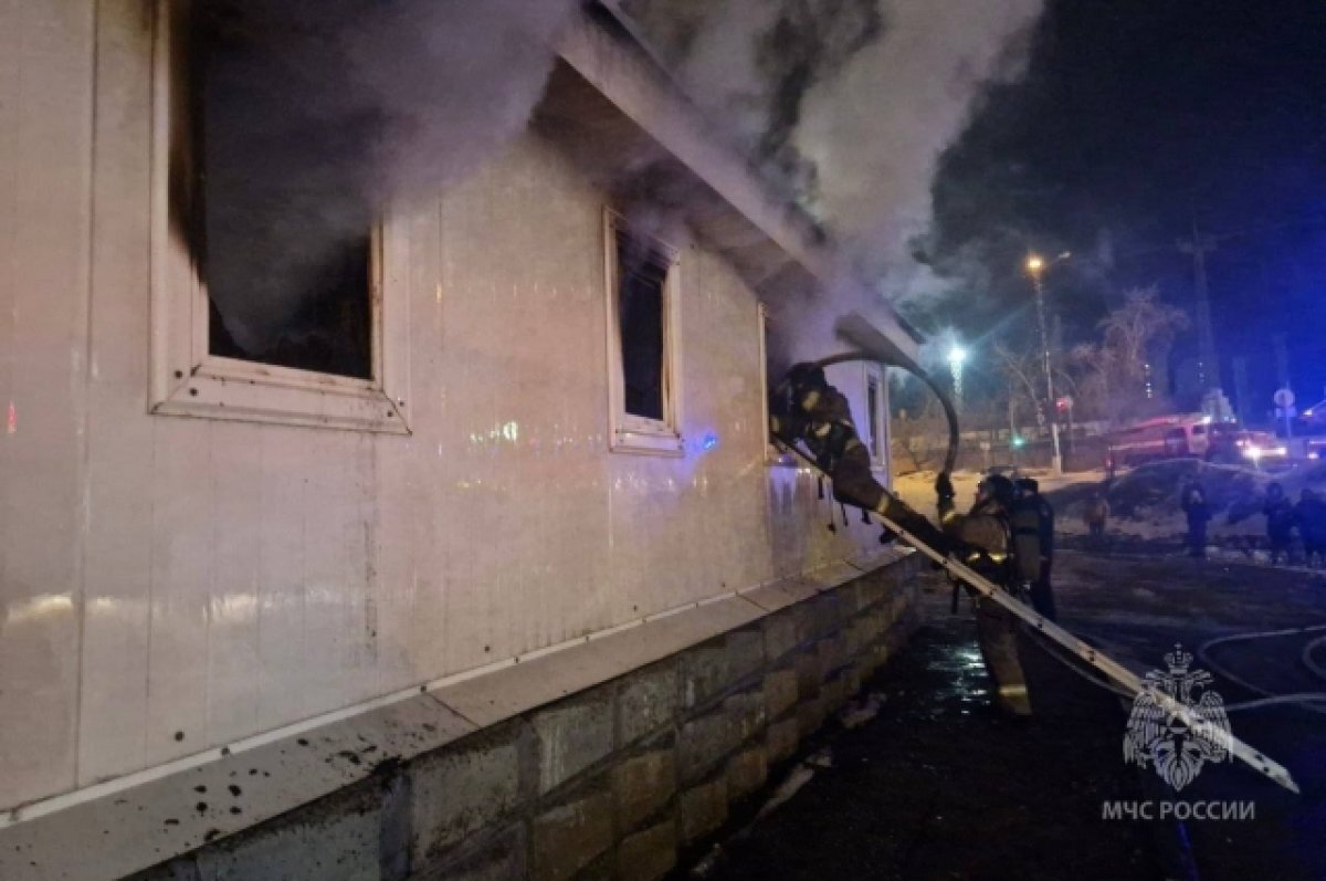    В Тольятти спасли 15 человек из пожара в придомовом храме