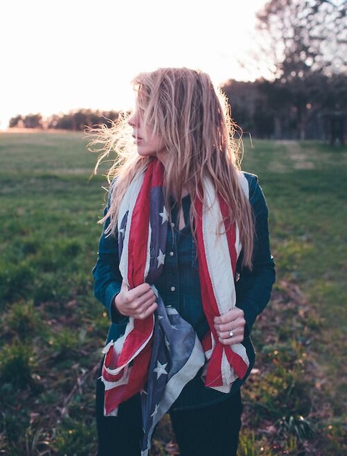 Это милиха - лучшее, что осталось от США.
https://i.pinimg.com/564x/45/d6/32/45d632248a4e3660b80a75c2c8430b36.jpg