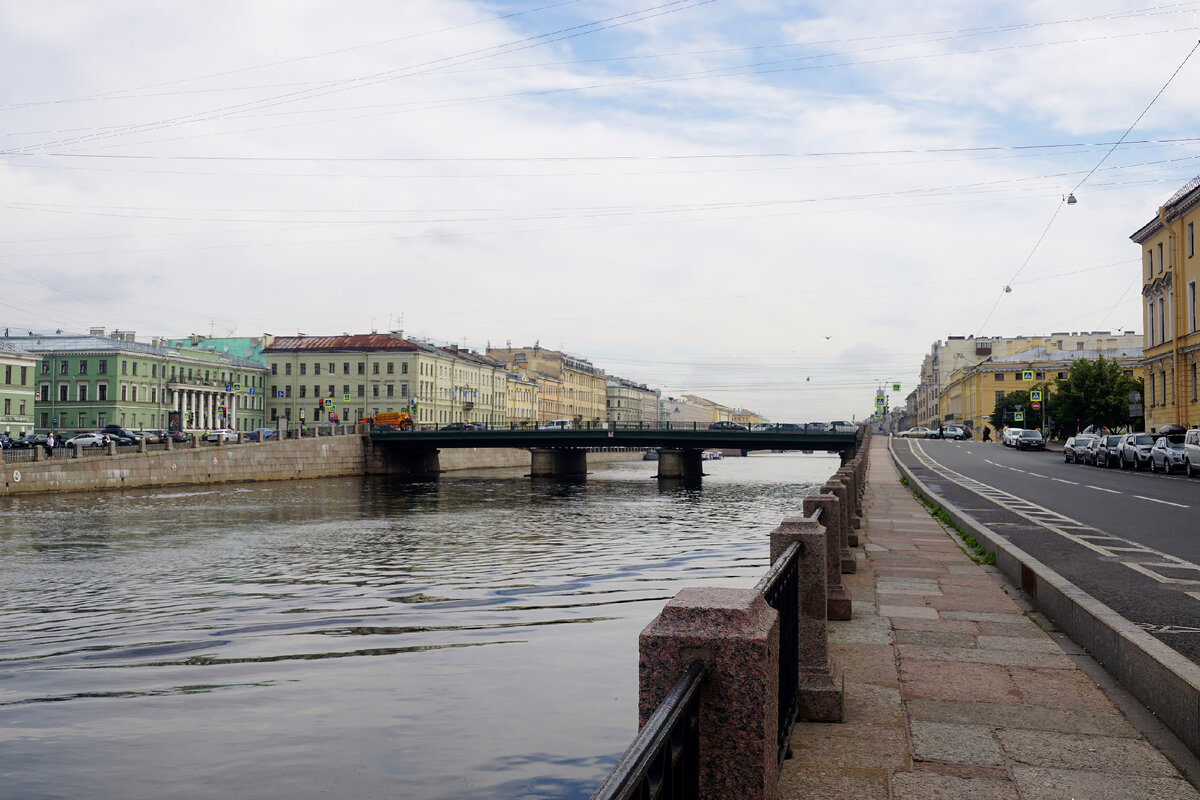 Набережна Фонтанки. Семеновский мост. Фото автора.