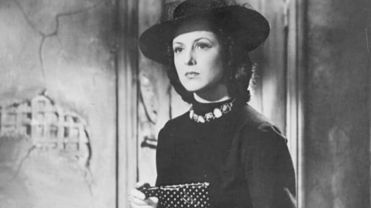 Вия Артмане