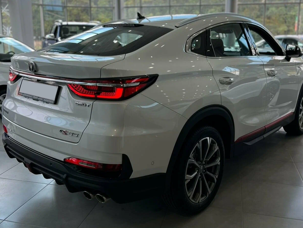 "Китайский BMW X6" покидает российский рынок. Источник иллюстрации - auto.ru