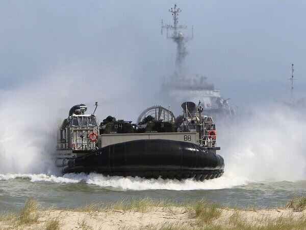    © AP Photo / Czarek Sokolowski