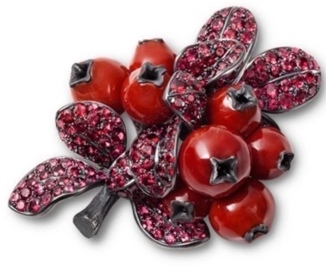 Брошь "Шиповник"