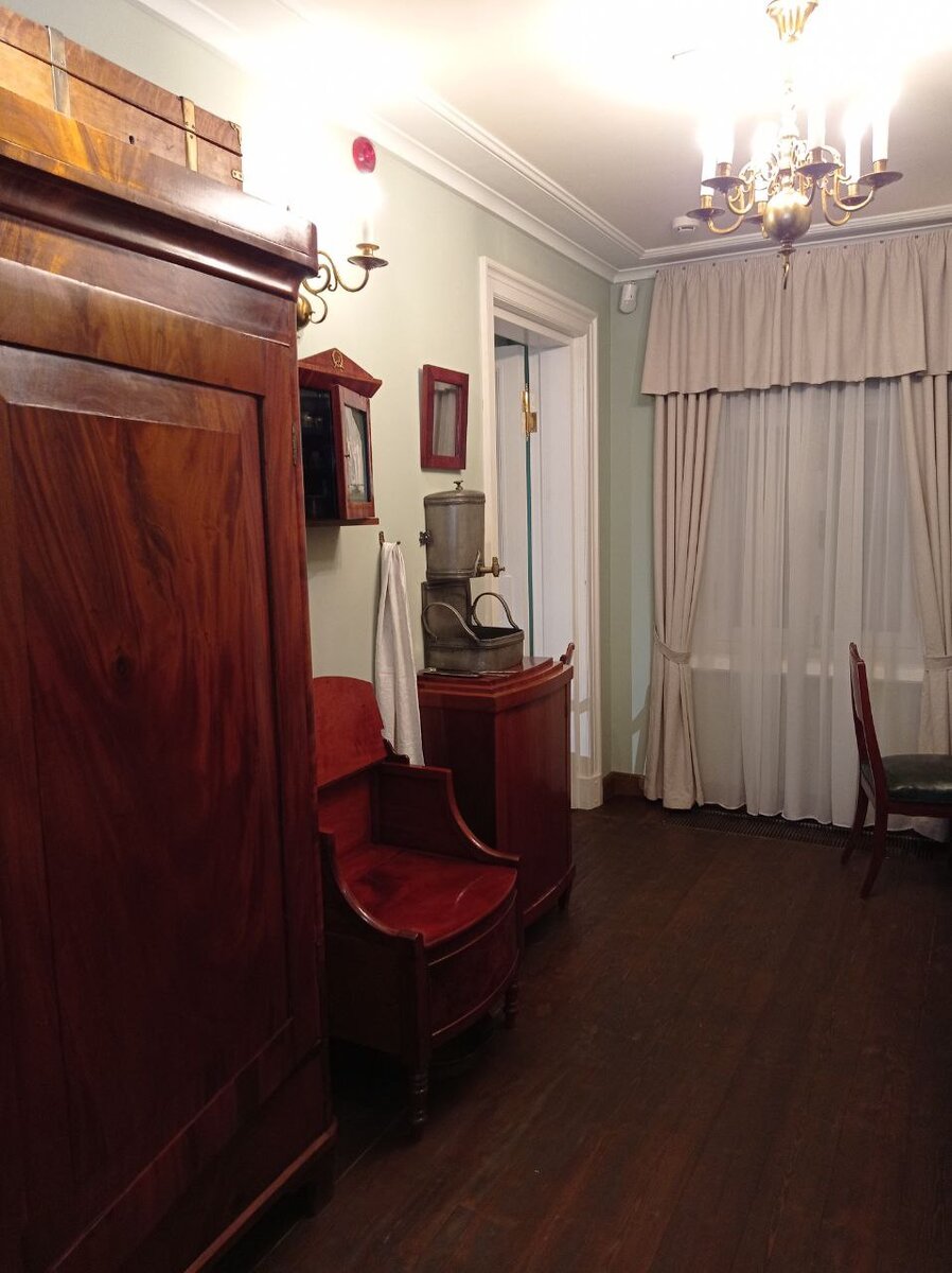 Ретирадное кресло