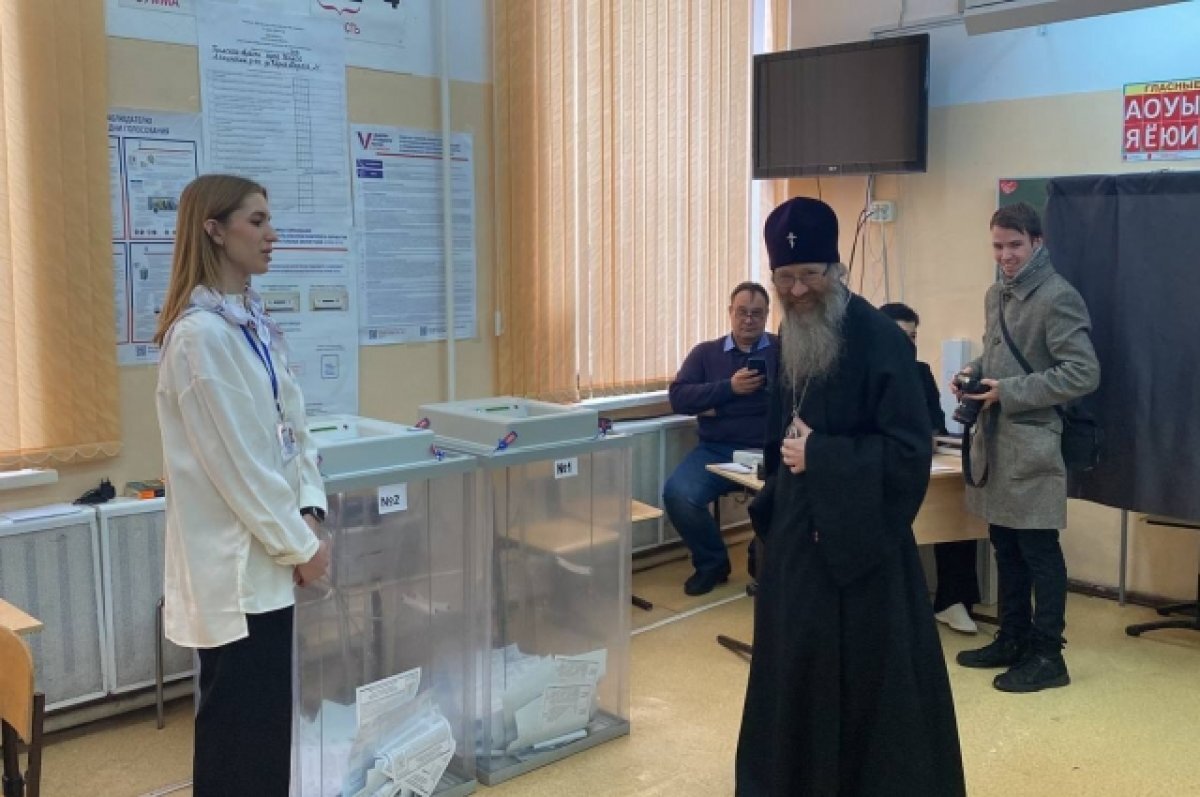    Духовенство Томской области принимает участие в выборах президента России