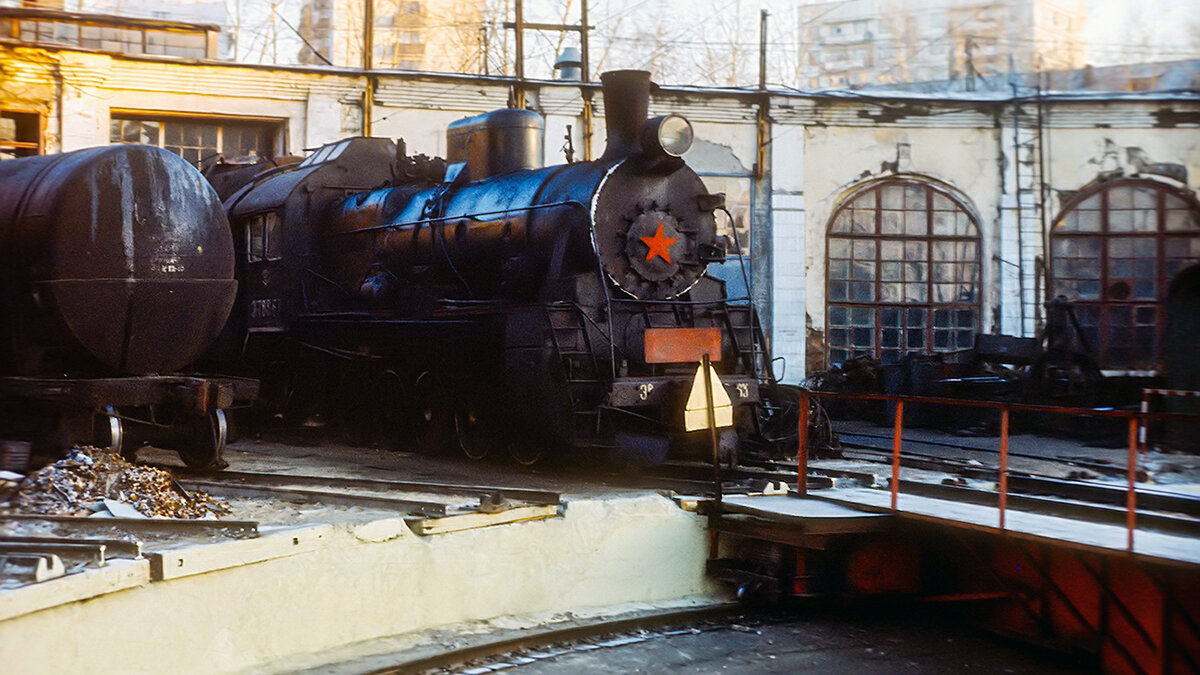 Эр788-63 Москва, депо Москва-Сортировочная-Рязанская, 1984 год. Фотография © А.М. Семенов