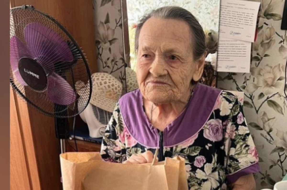    В Южноуральске самой взрослой избирательницей стала 102-летняя пенсионерка