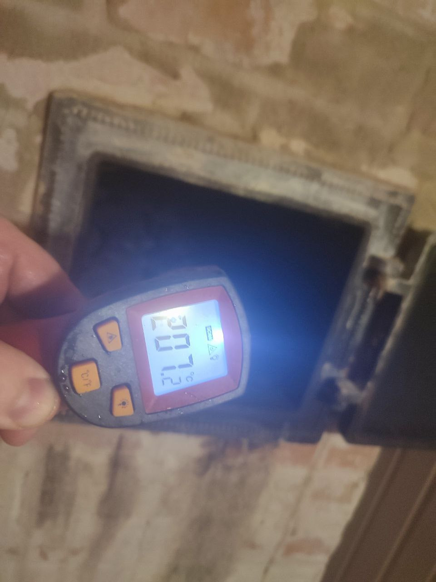 Фото перед вторым заходом, уже вода на каменку закидывалась в течение получаса