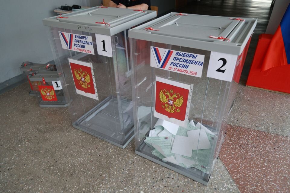    Выборы президента России в Барнауле. Голосование. Источник: Олег Укладов