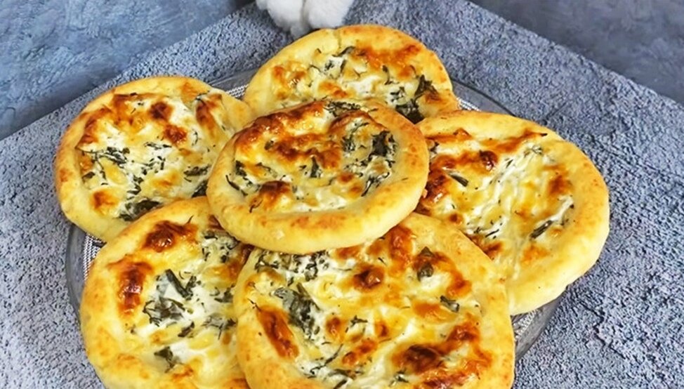 15 быстрых и вкусных рецептов ватрушек